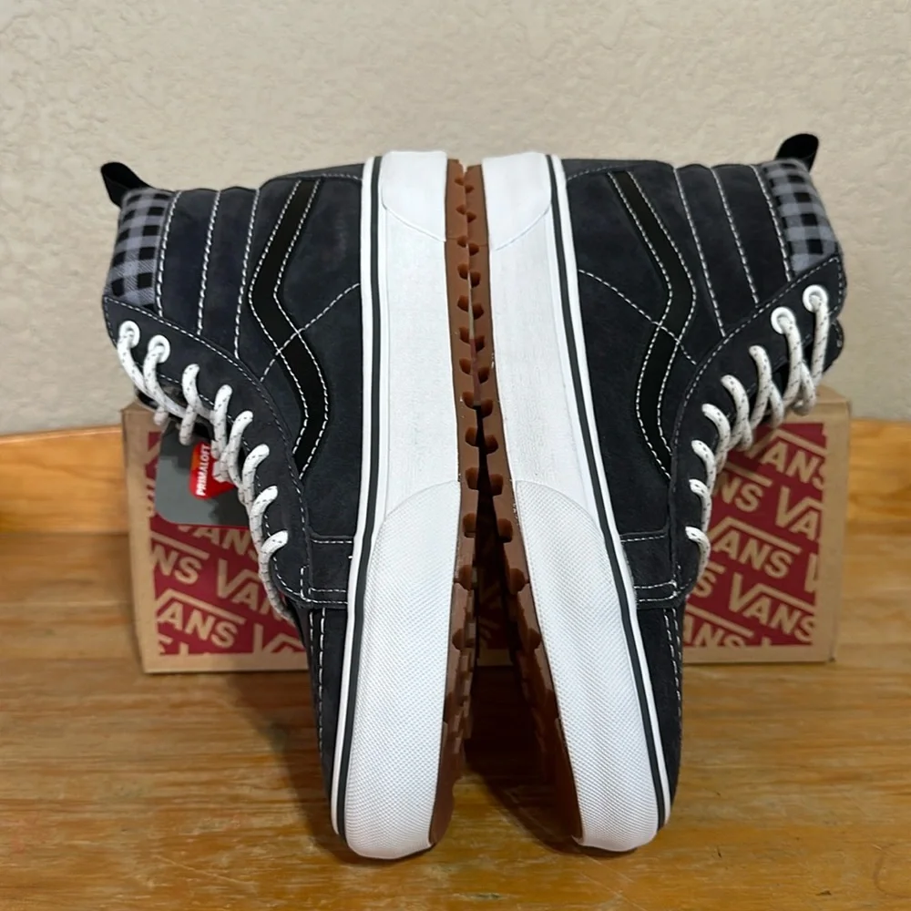 Vans Sk8-Hi Mte 1 plaid grey white ultra Cush allweather men’s 8 or women’s 9.5